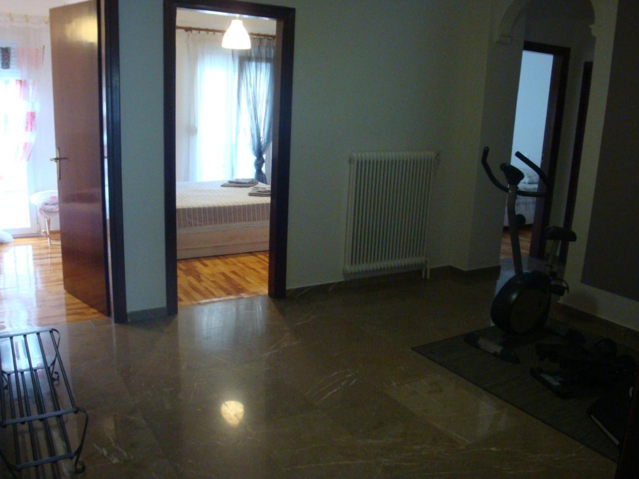 Apartment Zoes Polichni Thessaloniki