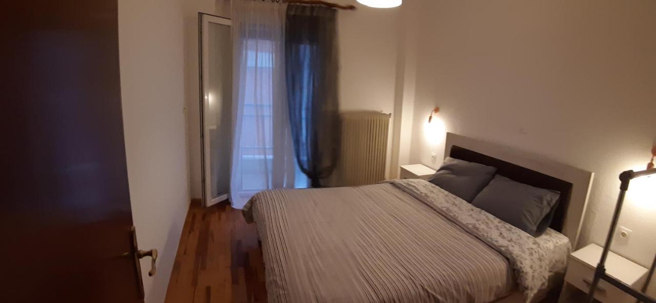 Zoes Polichni Apartment
