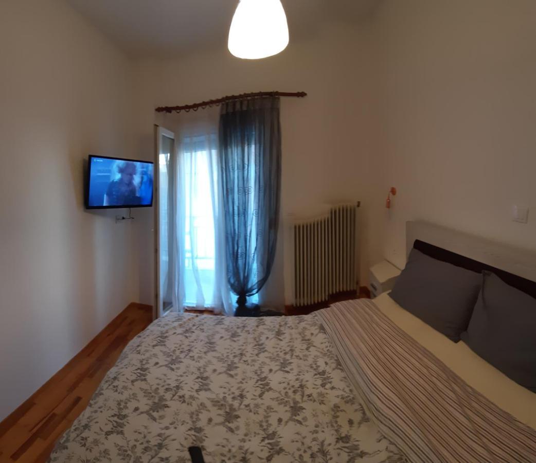 Zoes Polichni Apartment *