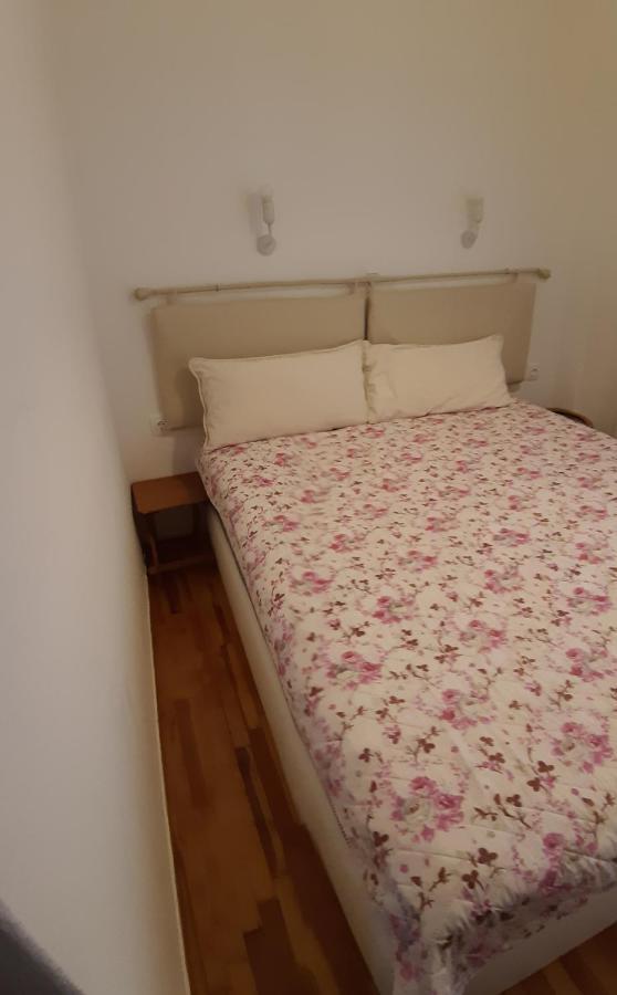 Apartment Zoes Polichni